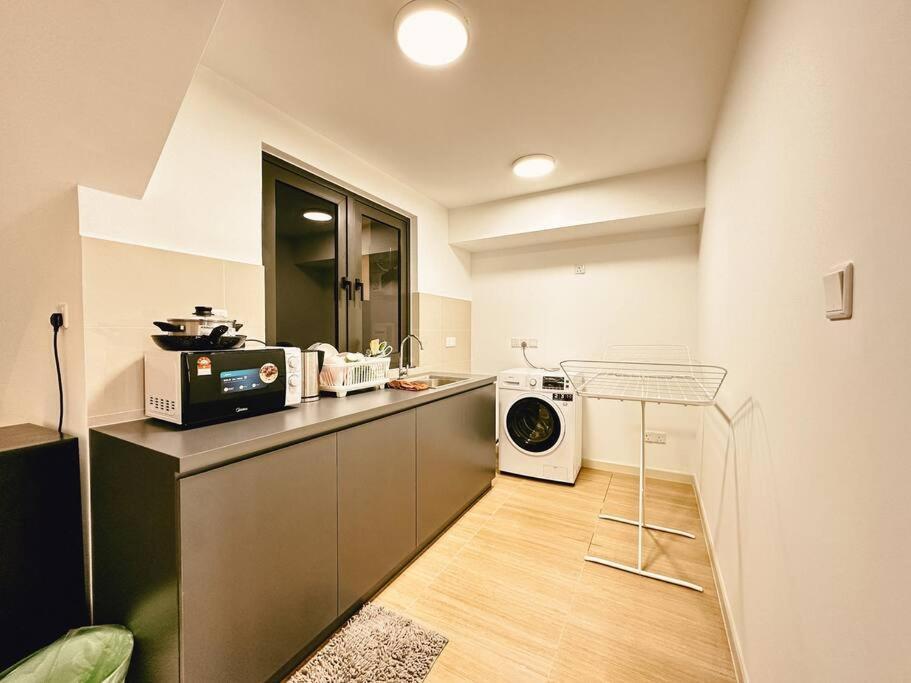 Apartment Sunway Grid By Wp